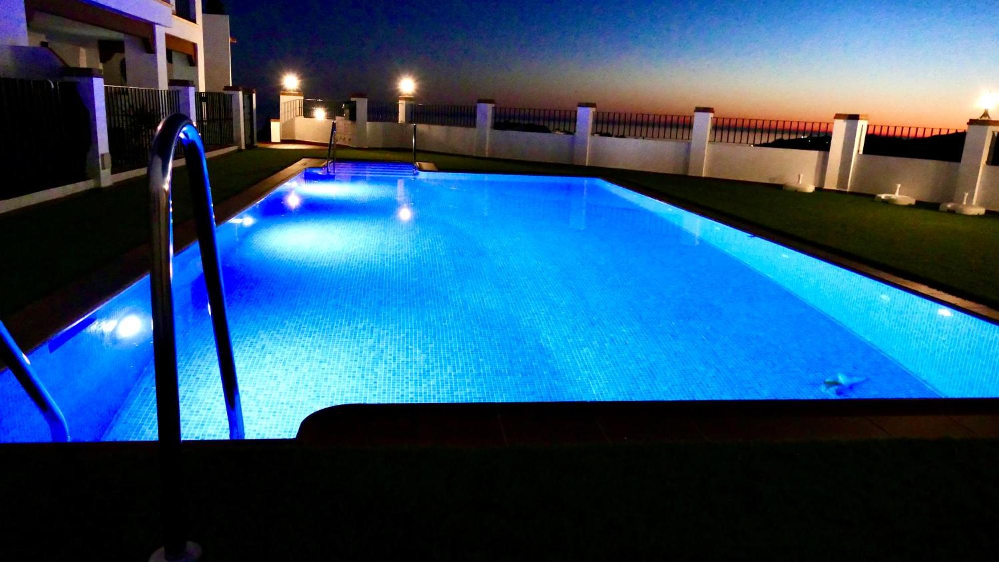 Casita Frigiliana - Stunning New Apartment With Views With Private Parking Space Exterior foto